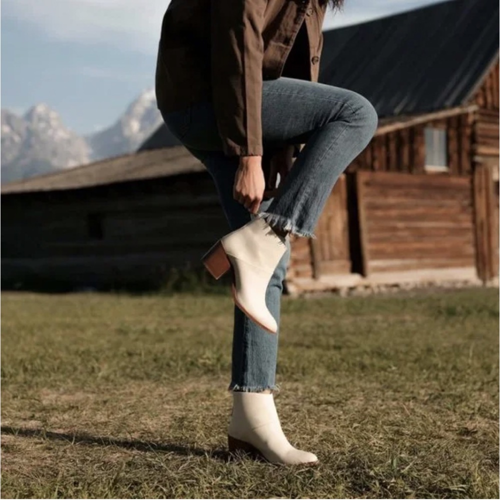 NISOLO Dari Heeled Boots Ivory 6